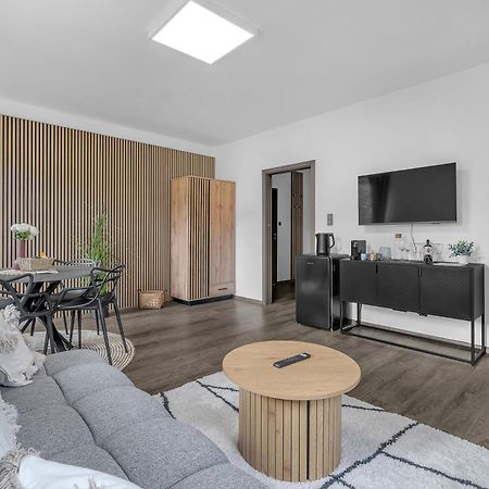 Hotel U Krale Jiriho Straz pod Ralskem Luaran gambar
