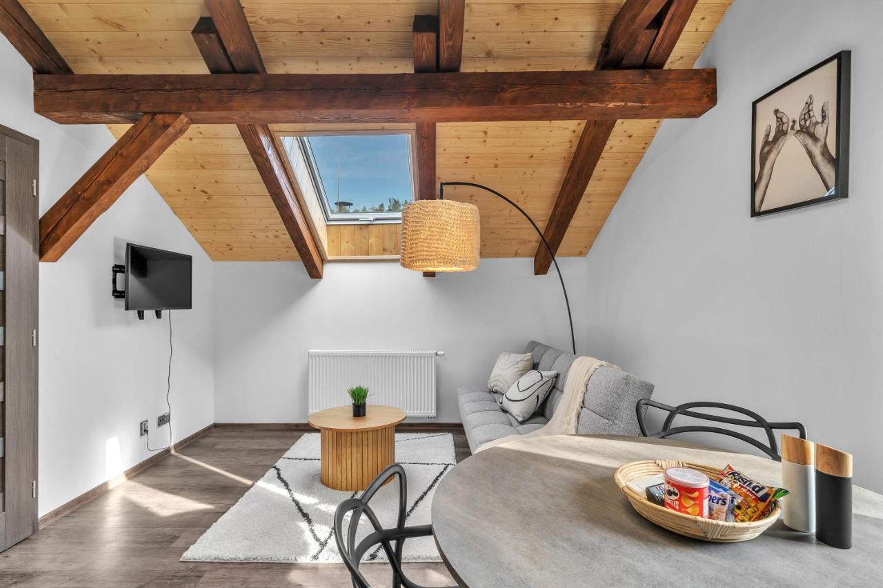 Hotel U Krale Jiriho Straz pod Ralskem Luaran gambar