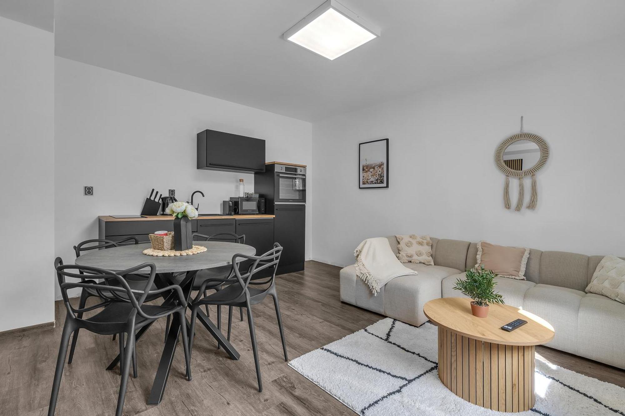 Hotel U Krale Jiriho Straz pod Ralskem Luaran gambar