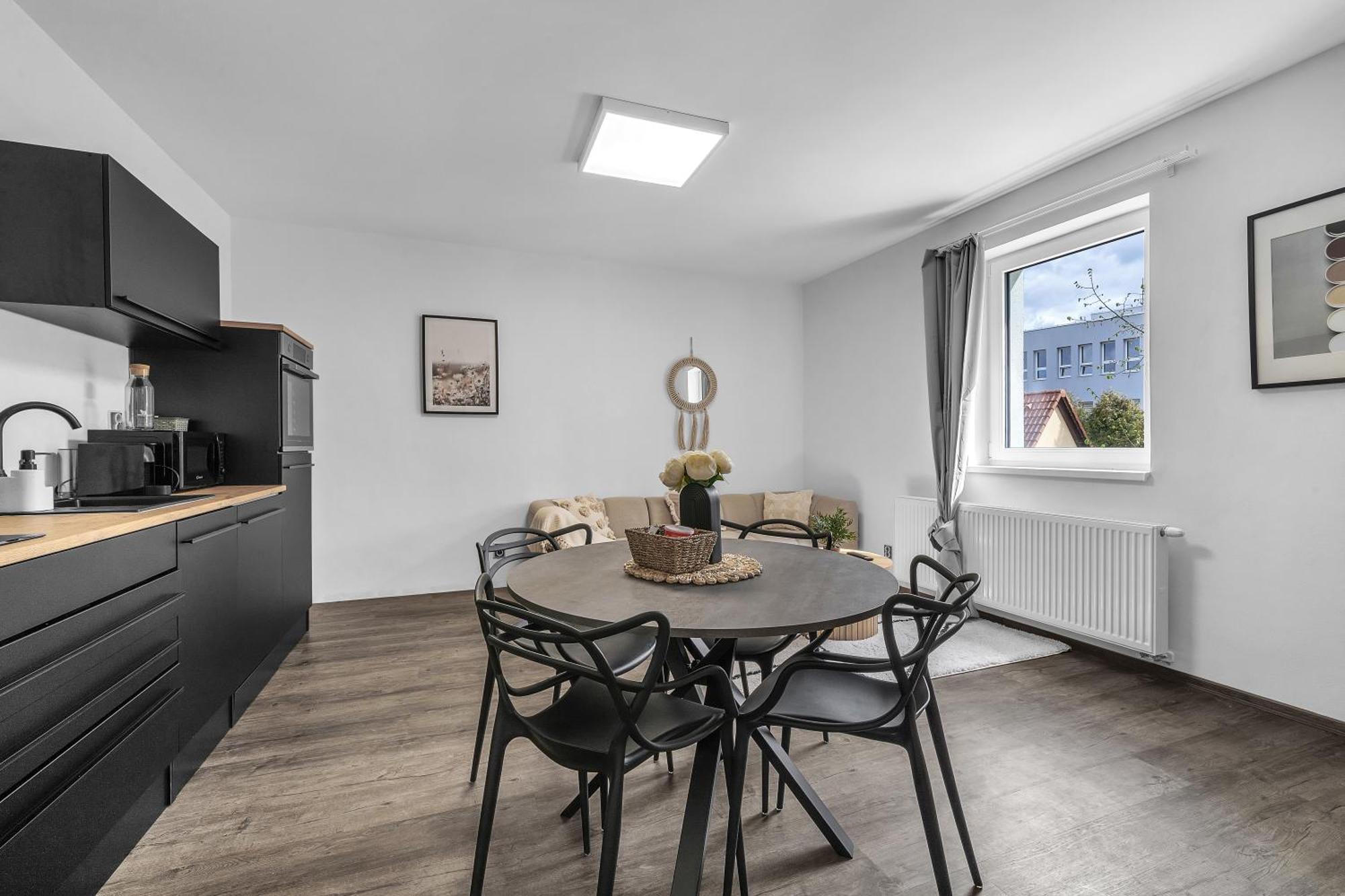 Hotel U Krale Jiriho Straz pod Ralskem Luaran gambar